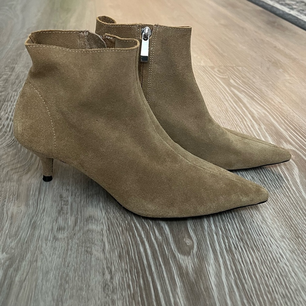 Lightly worm Zara suede leather pointed booties. Sand color in size 36 (us 6)